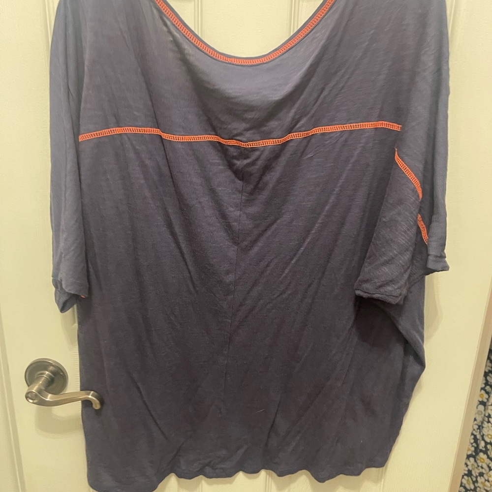 White Birch Boxy Blue shortSleeve Blouse - Picture 7 of 11